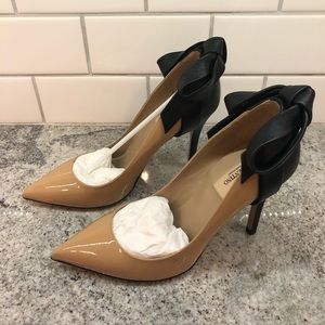 Brand New Valentino Pumps